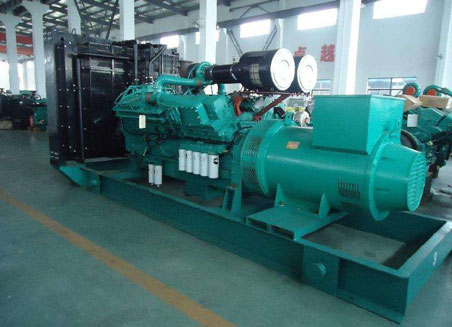颍东800kw康明斯柴油发电机组图片 颍东800kw康明斯柴油发电机组图片